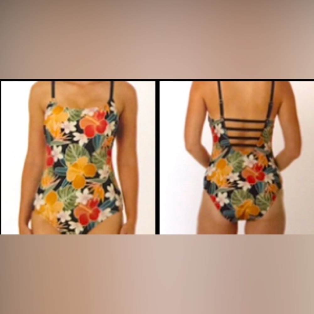 New with tags! Hurley size XS one piece swimsuit, back detail, built in bra NWT